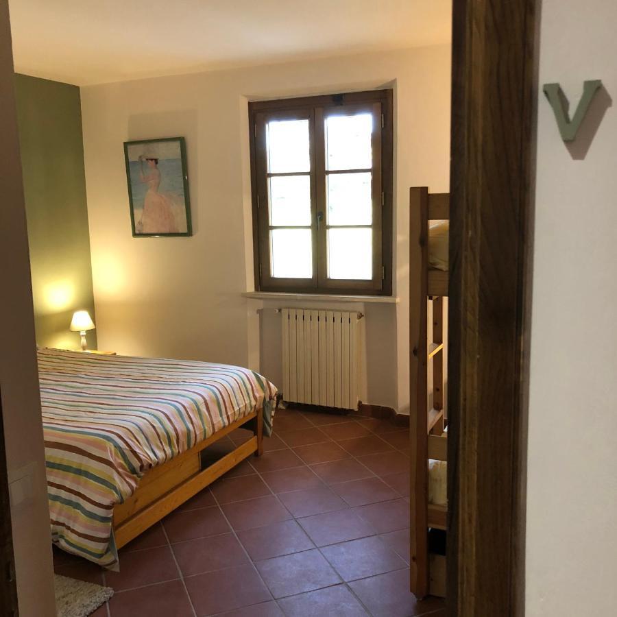 Bed and Breakfast Casa Loumavi Selvatelle Habitación foto